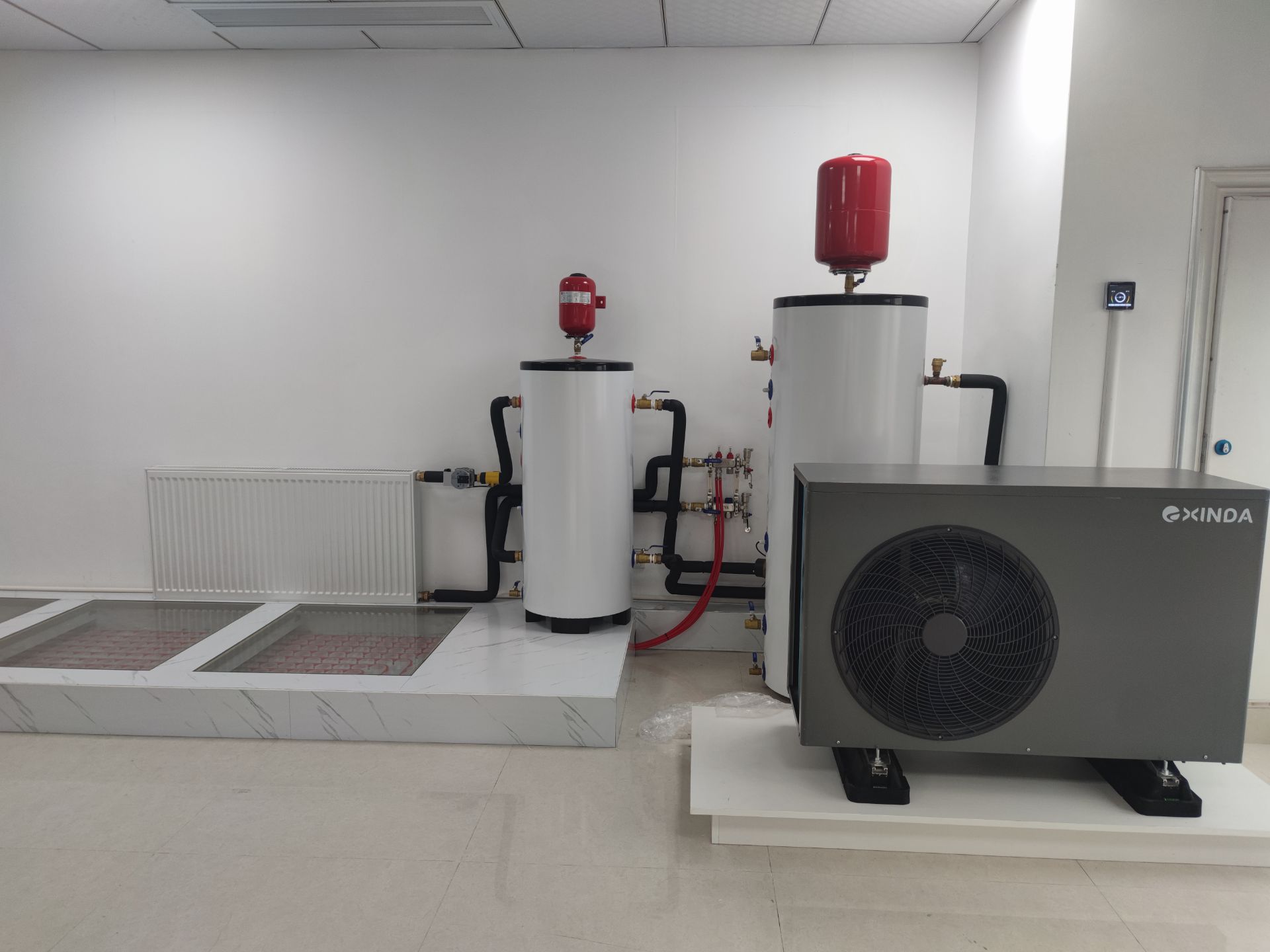 EXINDA R290 ATW Heat Pump
